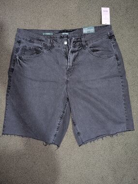 NWT Ash Black Denim Shorts Size 12